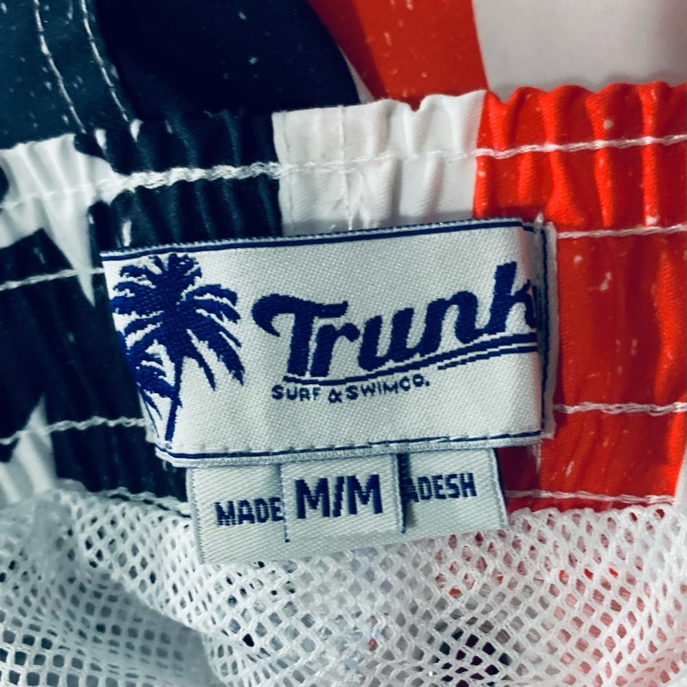 USA Flag Swim Trunks Men’s Medium Patriotic 4th Of July Beach Shorts NWT - Picture 10 of 14